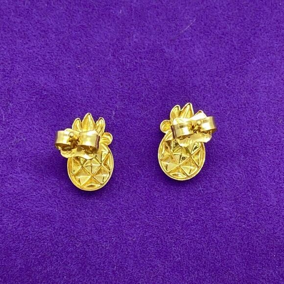 💛 14k Yellow Gold Enamel Pineapple Earrings - Picture 2 of 3